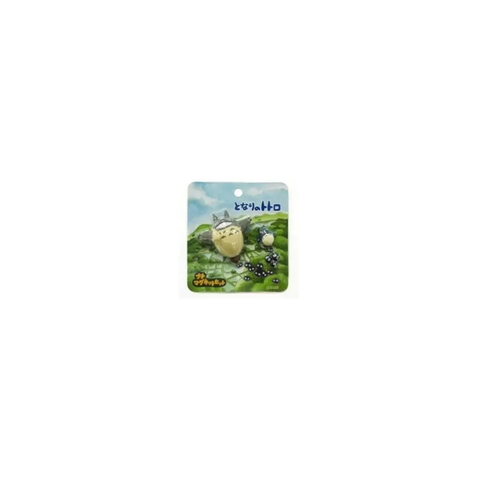 Maison Ghibli Mini Magnet Set Totoro Ride On Wind-My Neighbor Totoro- Magnets