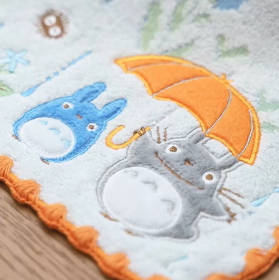 Maison Ghibli Mini Towel Under The Rain 25X25 Cm - My Neighbor Totoro- Household Linen