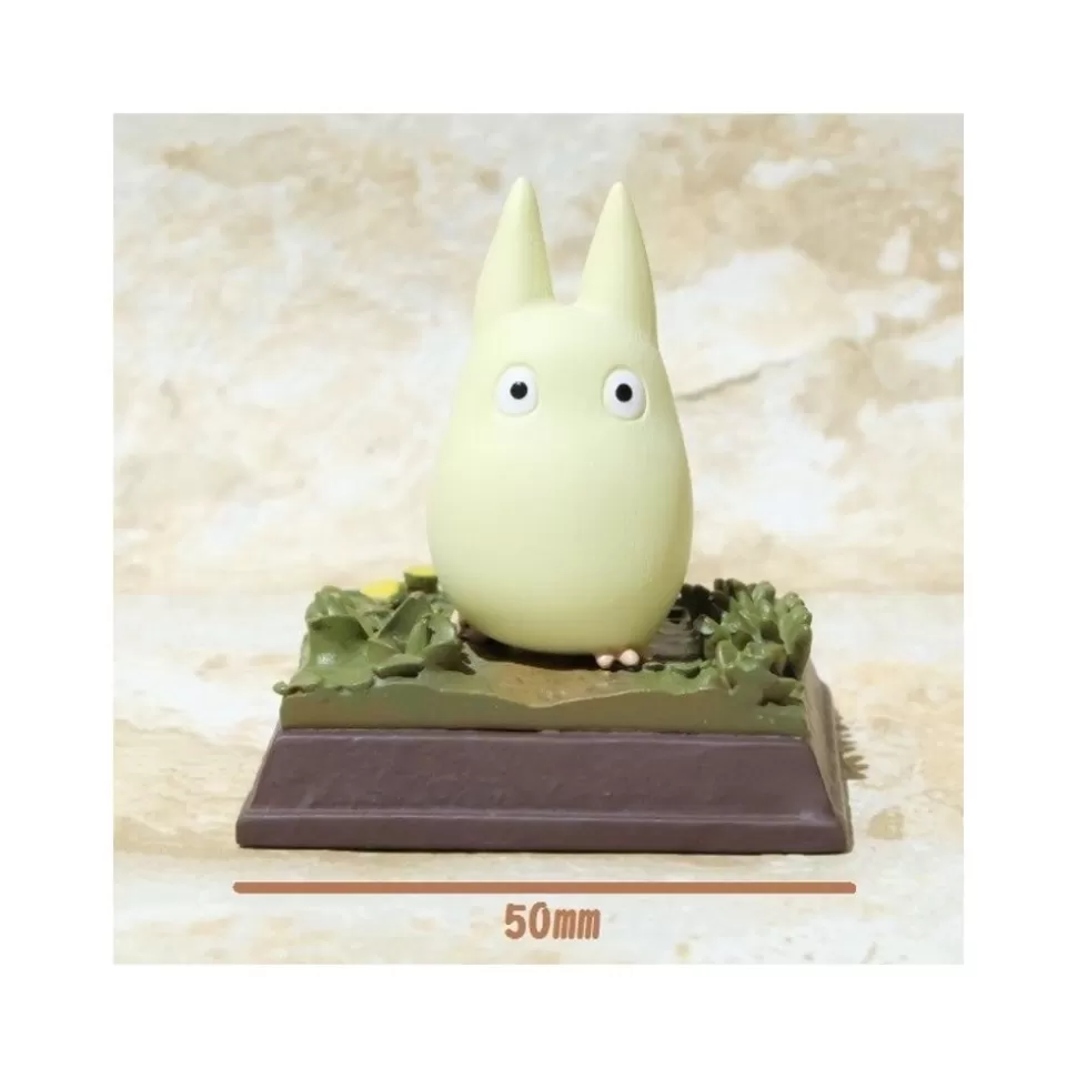 Maison Ghibli Statue Collection Stop Motion Totoro White Race Pose 1 - My Neighbor Totoro- Statues